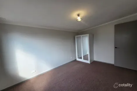 Property photo of 16 Bangalay Street Karabar NSW 2620