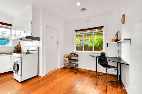 Property photo of 33 Mereweather Avenue Frankston VIC 3199