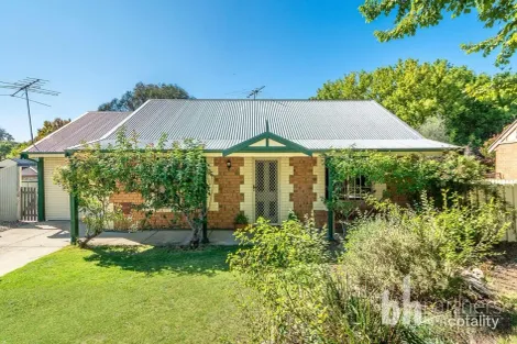 Property photo of 2/13 Gabb Court Nairne SA 5252