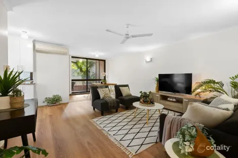 2/26 Carr St, St Lucia, QLD 4067