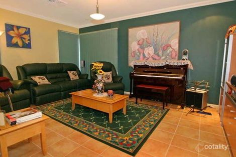 Property photo of 40 St Pauls Avenue Castle Hill NSW 2154