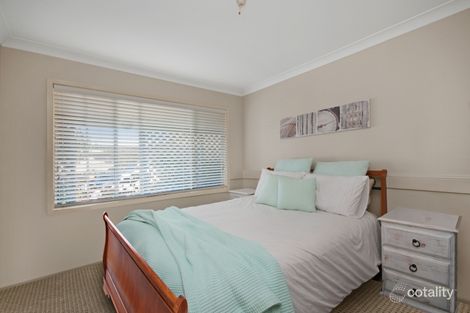 Property photo of 17 Onthonna Terrace Umina Beach NSW 2257