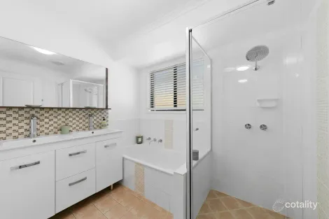 Property photo of 13 Prestwick Street Fletcher NSW 2287