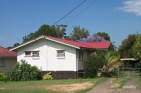 15 Chuter St, Stafford Heights, QLD 4053