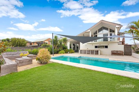 8 North Scenic Rd, Forresters Beach, NSW 2260