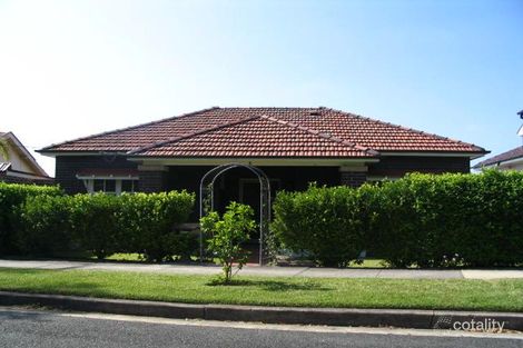 8 Alice Ave, Russell Lea, NSW 2046