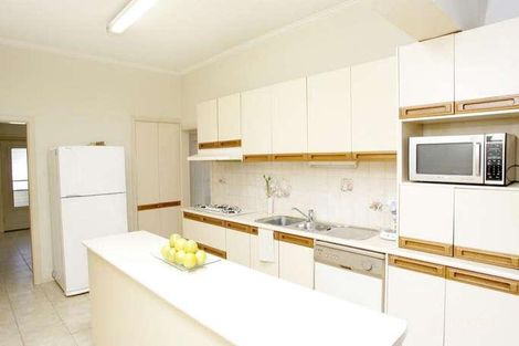 Property photo of 31 South Avenue Bentleigh VIC 3204