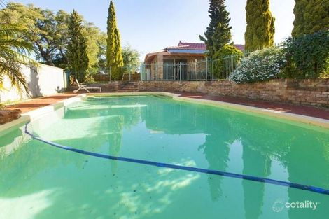 9 Greenoak Pl, Woodvale, WA 6026