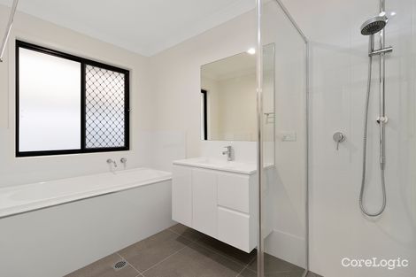 19 Broxburn Cct, Spring Mountain, QLD 4300