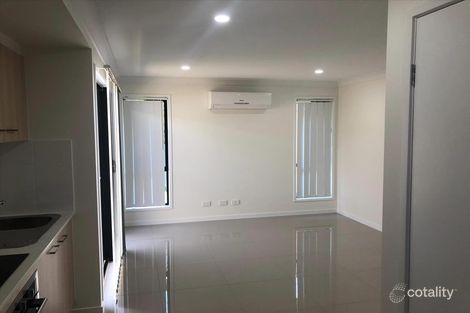Property photo of 2/9 Ward Street Flinders View QLD 4305
