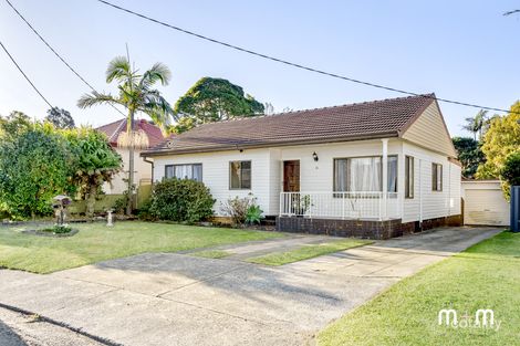 Property photo of 12 Colgong Crescent Towradgi NSW 2518