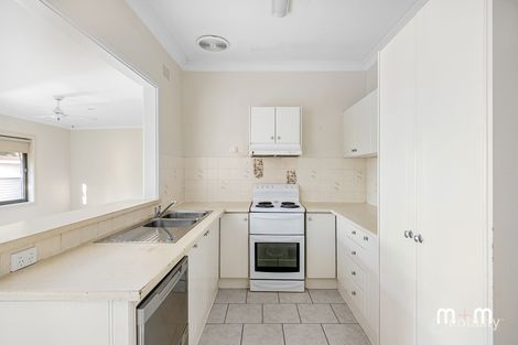 Property photo of 12 Colgong Crescent Towradgi NSW 2518