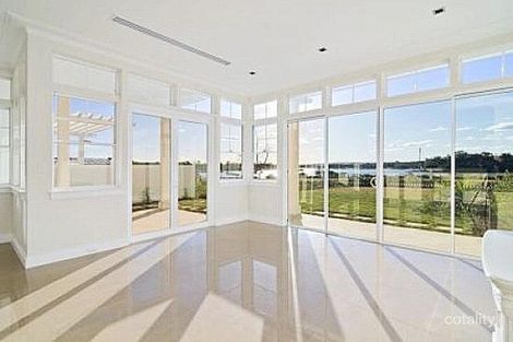 Property photo of 105 Peninsula Drive Breakfast Point NSW 2137