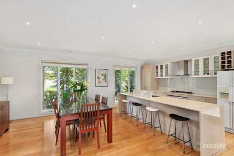 Property photo of 2 Gardner Mews Burwood VIC 3125