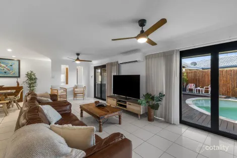 3 Balemo St, Battery Hill, QLD 4551