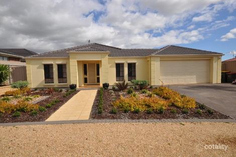 22 Warne Way, Craigmore, SA 5114