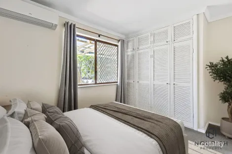 Property photo of 2/21 Copperwaite Road Kardinya WA 6163