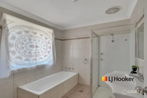 Property photo of 134 Moss Avenue Narromine NSW 2821