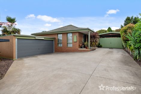 Property photo of 9 Batterbee Drive Mooroolbark VIC 3138