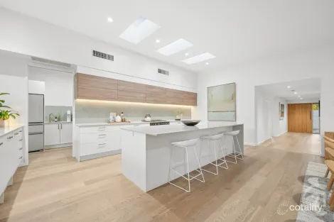 Property photo of 4 Weyba Park Drive Noosa Heads QLD 4567