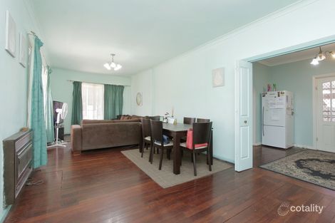 Property photo of 59 McGlinn Way Cloverdale WA 6105