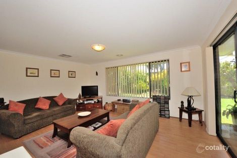 Property photo of 28 Glenelg Way Meadow Springs WA 6210
