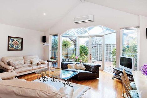Property photo of 10 Henderson Street South Melbourne VIC 3205
