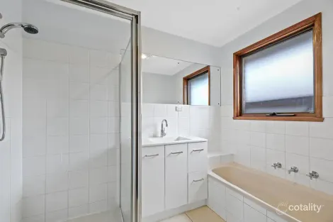 Property photo of 64 Hazelwood Road Traralgon VIC 3844