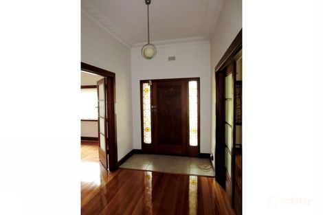 Property photo of 58 Balwyn Road Balwyn VIC 3103