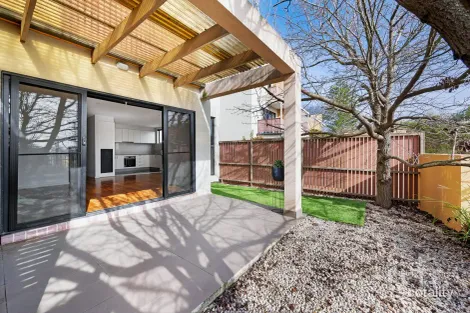 5s Culcairn Dr, Frankston South, VIC 3199