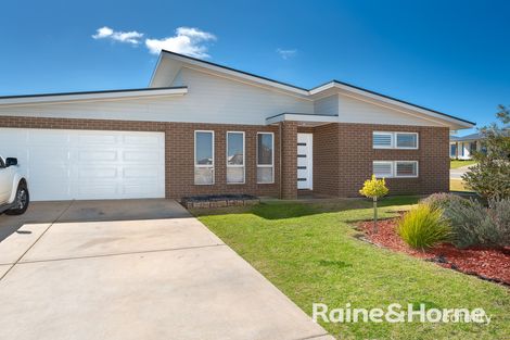 Property photo of 26 Muttama Parade Gobbagombalin NSW 2650