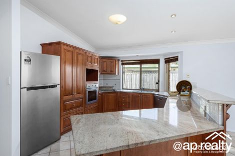 Property photo of 6 Bellthorpe Place Forest Lake QLD 4078