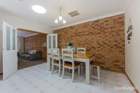 Property photo of 2/17 Aquanita Crescent Keilor Downs VIC 3038