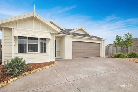 Property photo of 7 Von Nida Drive Cranbourne North VIC 3977