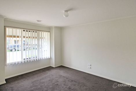 Property photo of 7 Von Nida Drive Cranbourne North VIC 3977