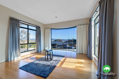 Property photo of 267 Bicentennial Drive Jerrabomberra NSW 2619