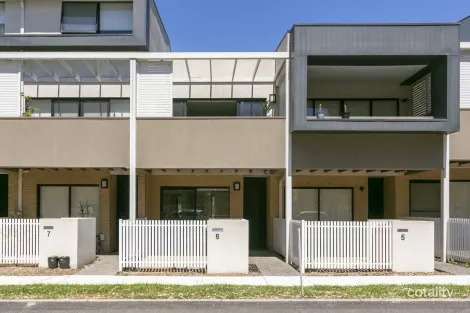 Property photo of 6 Gorman Drive Mill Park VIC 3082