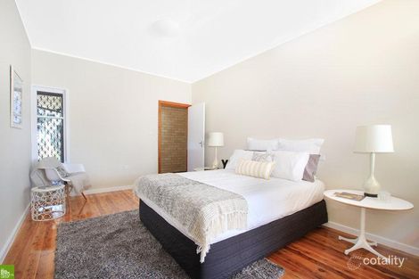 Property photo of 102 Beatus Street Unanderra NSW 2526