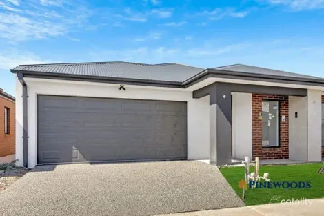 Property photo of 8 Bawley Road Donnybrook VIC 3064