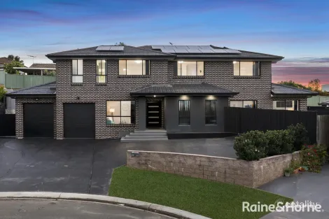 Property photo of 8 Liebig Place Minto NSW 2566