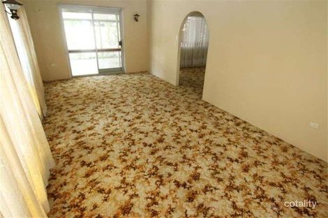 Property photo of 6 Stenlake Avenue Kawana QLD 4701