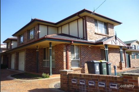 1/8 Cowper St, Fairy Meadow, NSW 2519