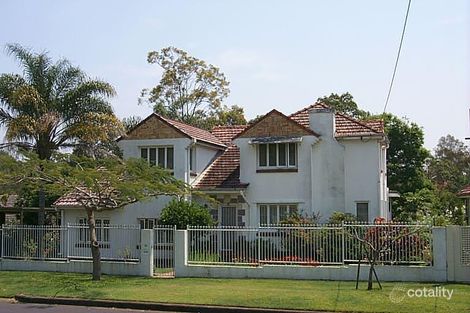 19 Dell Rd, St Lucia, QLD 4067