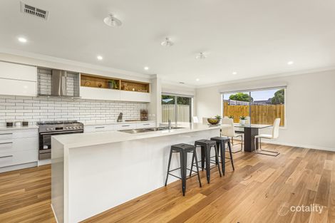 Property photo of 237 Burrowye Crescent Keilor VIC 3036