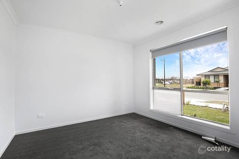 Property photo of 74 Southwinds Road Armstrong Creek VIC 3217