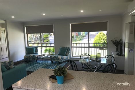 Property photo of 2/23 Derby Grove Flora Hill VIC 3550