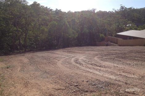 15-17 Claire Cl, Cashmere, QLD 4500