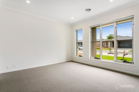 Property photo of 25 Edenhope Circuit Armstrong Creek VIC 3217
