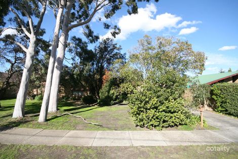 12 Dumfries Way, Wantirna, VIC 3152