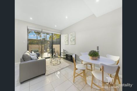 Property photo of 2/28-32 Smallwood Avenue Homebush NSW 2140